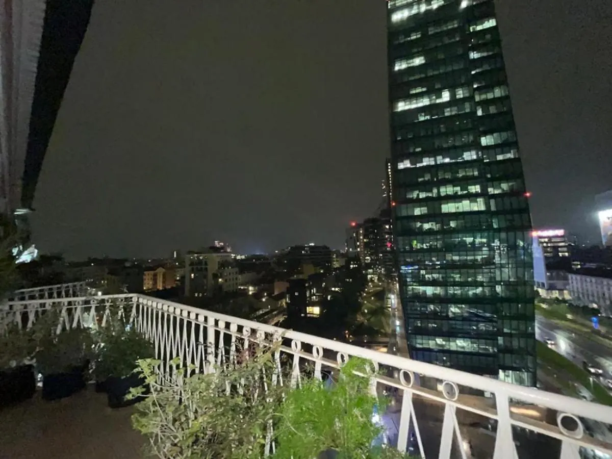 Daire Home 10 Milano İtalya