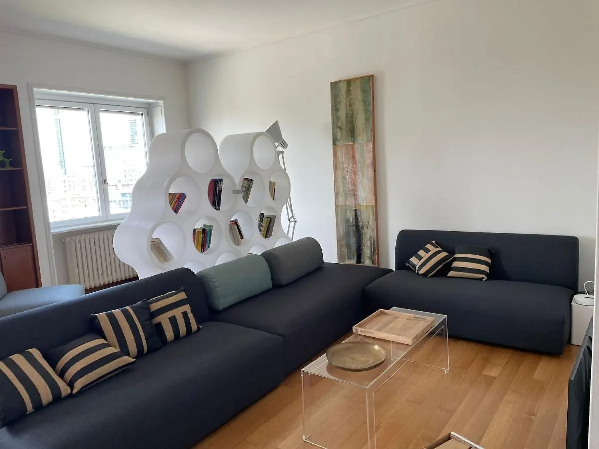 Home 10 Milano